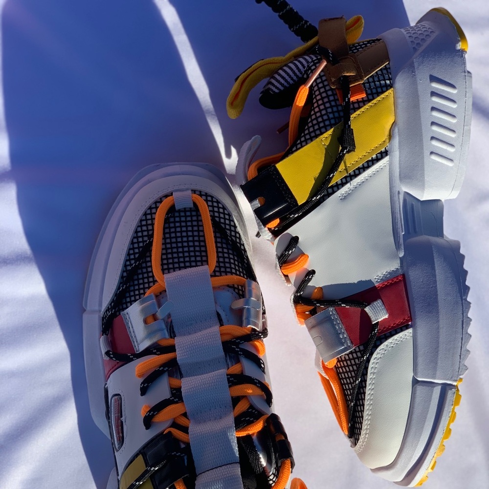 Lightweight trainers. ✨😍 - Picture 4 of 4